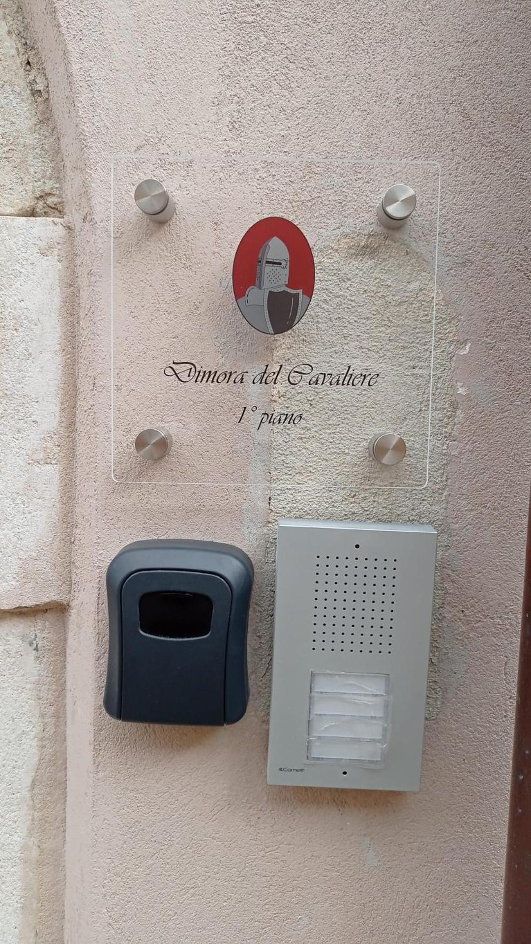 Dimora Del Cavaliere Apartment LʼAquila Exterior foto