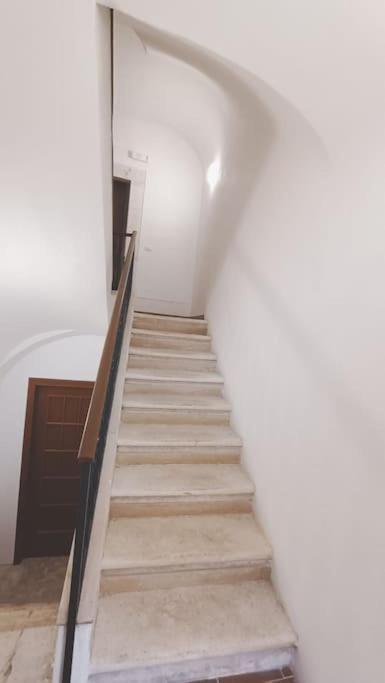 Dimora Del Cavaliere Apartment LʼAquila Exterior foto